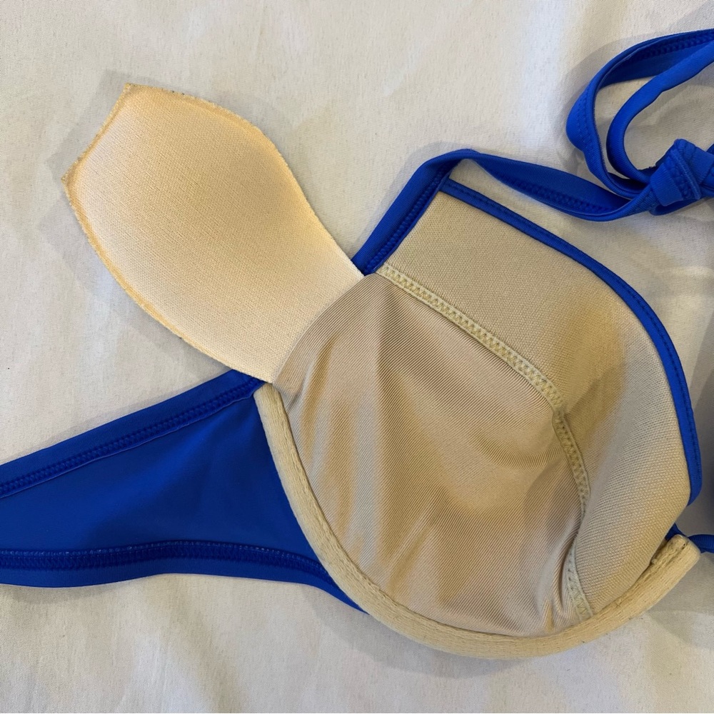 Victoria’s Secret Halter Bikini Swimsuit Top Push Up Removable Padding Size 34B - Picture 10 of 14